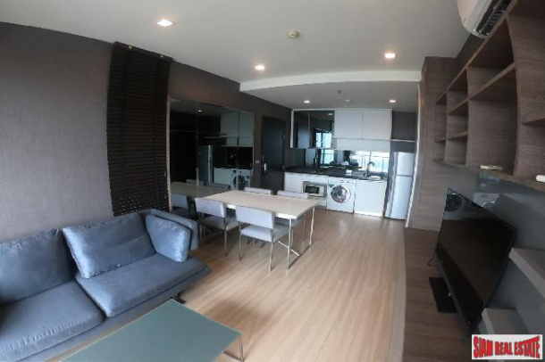 Sky Walk | Large One Bed with City Views for Sale at Sky Walk Condo, BTS Phra Khanong-6