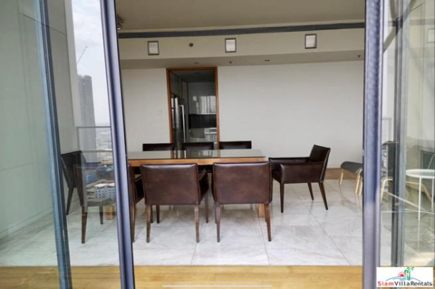 The Met Condominium | Luxury Living on the 26th Floor in this Modern Chong Nonsi Condo-17