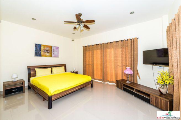 Nusasiri Grand Condo | Large Two Bedroom Condo for Rent Only a One Minute Walk to BTS Ekkamai-24