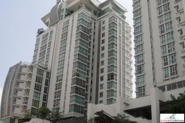 Nusasiri Grand Condo | Large Two Bedroom Condo for Rent Only a One Minute Walk to BTS Ekkamai-1