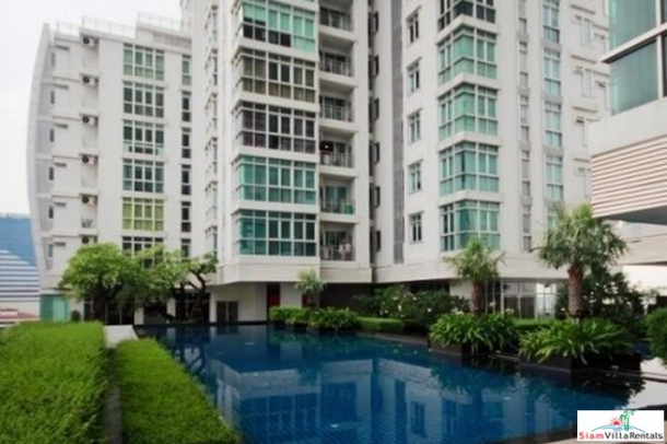 Nusasiri Grand Condo | Large Two Bedroom Condo for Rent Only a One Minute Walk to BTS Ekkamai-2