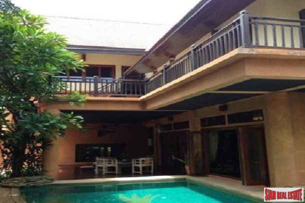 Stunning Luxury pool villa 4 bedroom close to the beach for sale - Jomtien-1