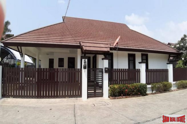 beautiful 3 bedroom and a well maintenance village for sale - East Pattaya-1