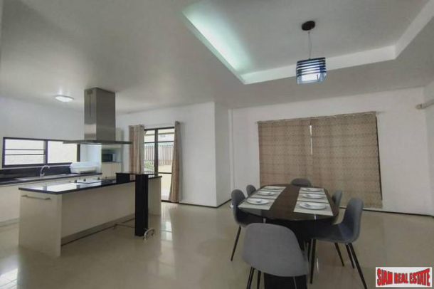 beautiful 3 bedroom and a well maintenance village for sale - East Pattaya-3