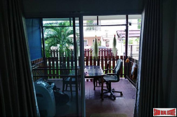 3 bedroom house fully furnished at the quiet area for sale - East Pattaya-2