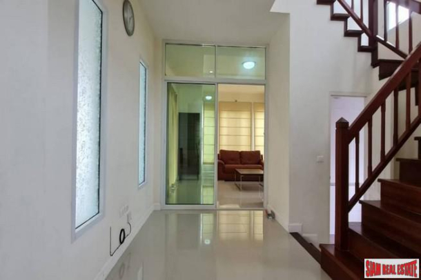Beautiful 3 bedroom house in a quiet area and well maintenance for sale -East Pattaya-7