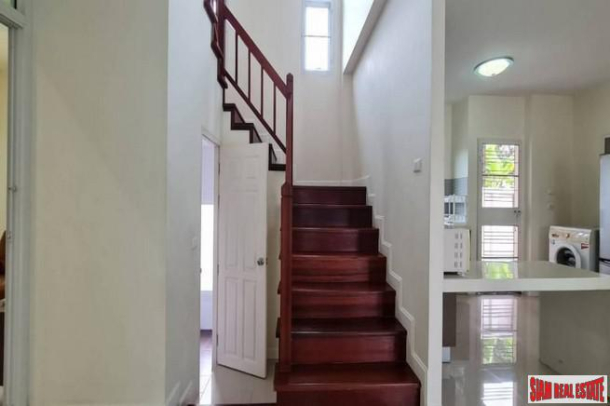 Beautiful 3 bedroom house in a quiet area and well maintenance for sale -East Pattaya-8