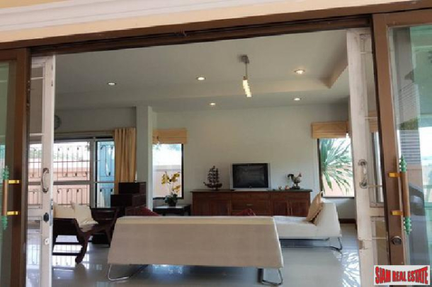 2 bedroom house at a very convenience area for sale - East Pattaya-10
