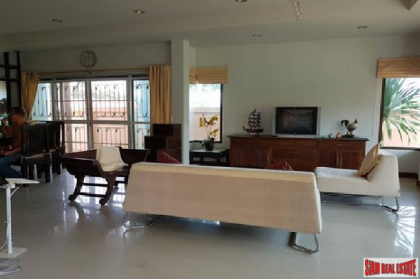 2 bedroom house at a very convenience area for sale - East Pattaya-9