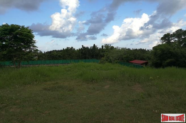 2 Rai (3,200 sqm) Land with Mountain and Big Buddha Views in a Central Chalong Location-8