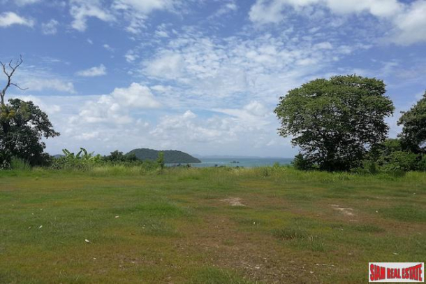Spectacular Land Plot with Beachfront and Sea Views in Ao Yon, Phuket-11
