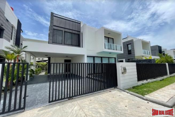 Laguna Park | Three Storey Five Bedroom House with Private Pool for Rent-1