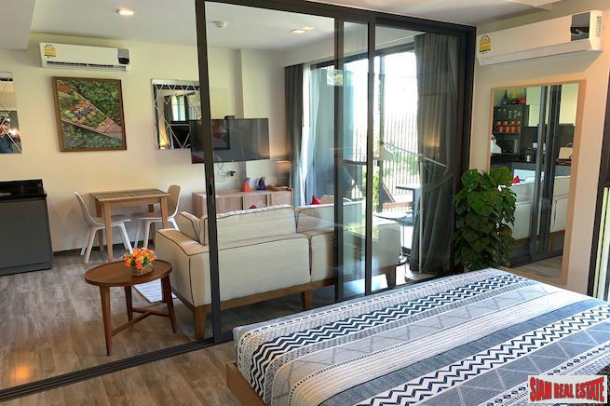 The Deck | One Bedroom Deluxe Freehold Condominium Excellent Patong Location-12