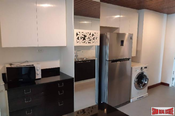 Large Furnished Three Bedroom Condo for Rent in Ekkamai-12