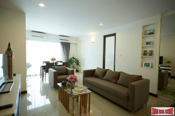 Large Furnished Three Bedroom Condo for Rent in Ekkamai-9
