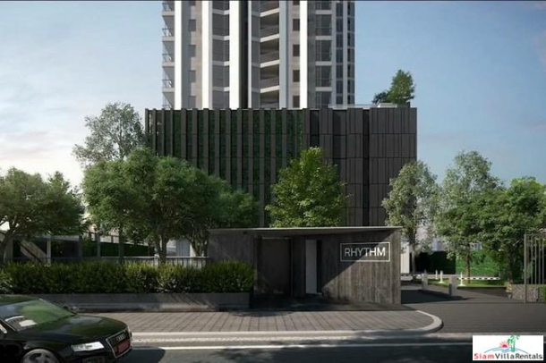 RHYTHM Ekkamai | Large Modern Two Bedroom Corner for Rent in New Condo-4