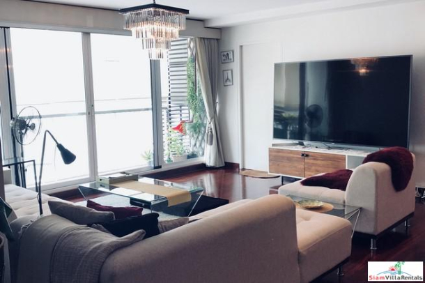 Urbana Sukhumvit 15 | Bright and Quiet Newly Renovated Two Bedroom Condo for Rent in Asok-3