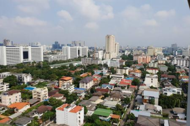 Ratchada Pavilion | Large 2 Bed Condo with Excellent Views at Chatuchak-11