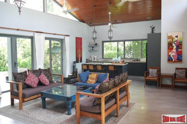 Spacious, Modern and Exclusive Five Bedroom Pool Villa on Laguna Golf Course-6