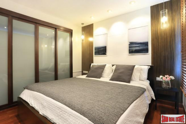 Urbana Langsuan | Comfortable Two Bedroom Condo with Lots of Wood Accents in Lumphini-8