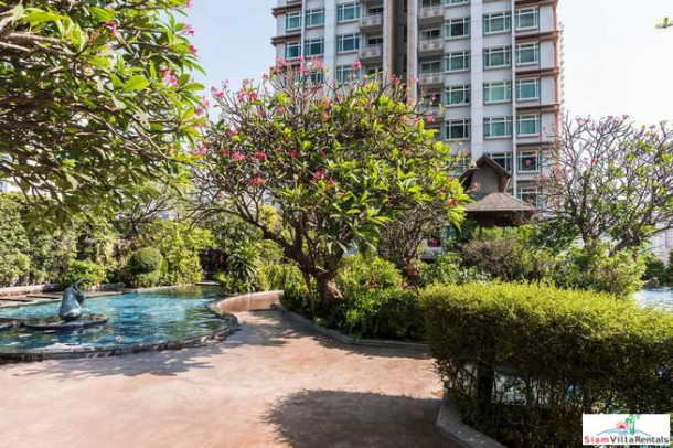 Circle Condominium | Show Quality Luxury Two Bedroom Condo in Phetchaburi with Unblocked City Views-22