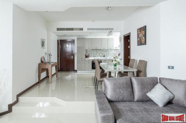 Renovated Large One Bedroom Condo for Sale Five Minutes to Bang Tao Beach in Laguna Resorts-17