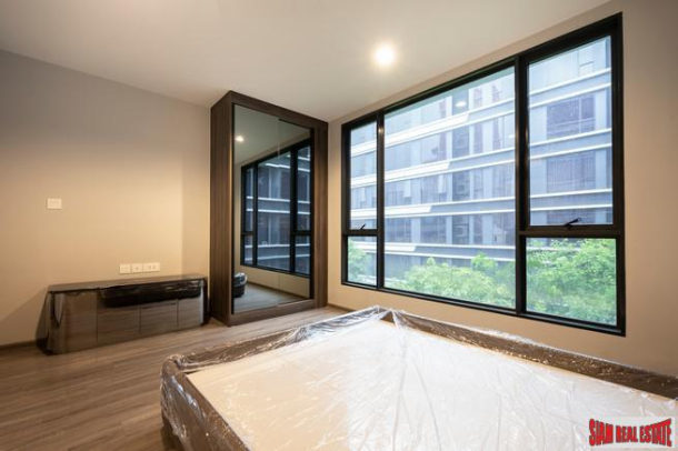 Large Residential Condo Ready to Move In at Chang Erawan BTS, Sukhumvit Road - Two Bed Units-30