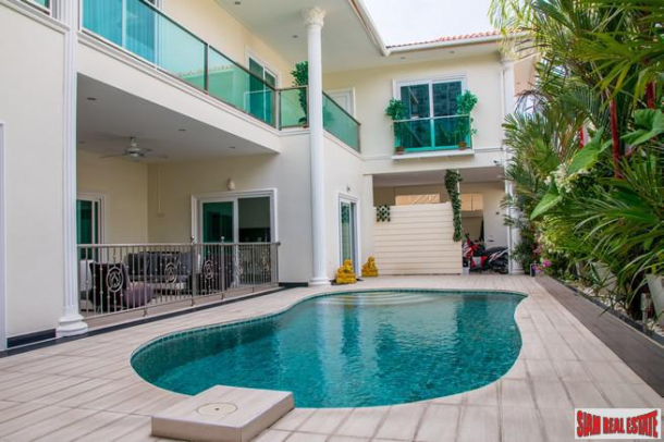 Single house 3 bedrooms with private pool for rent in East Pattaya-22