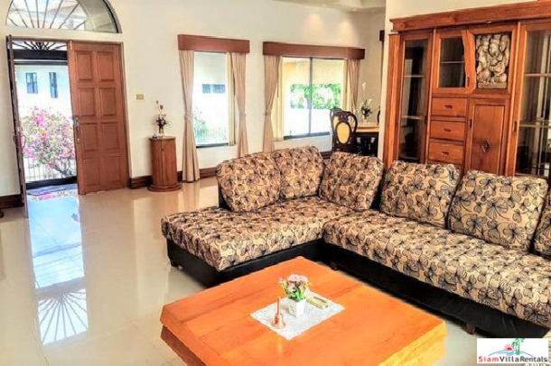 Single house 3 bedrooms with private pool for rent in East Pattaya-2