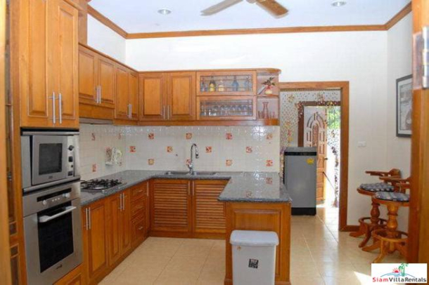 For rent, 3 bedrooms House with private pool near Mabprachan lake-8