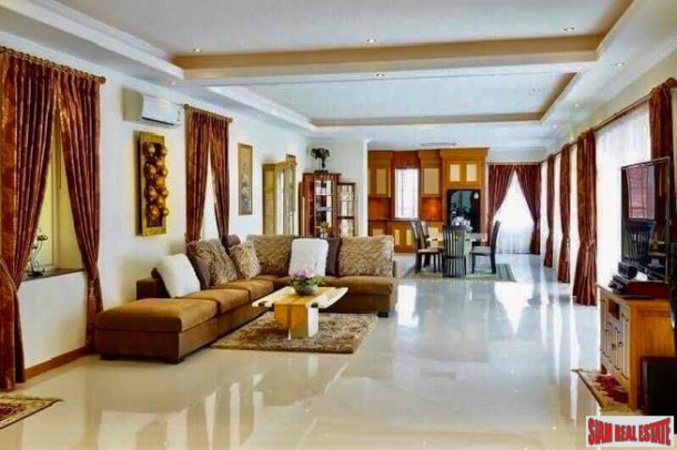 For sale, Luxurious 930 sq.m. 5th. floor modern style villa-4