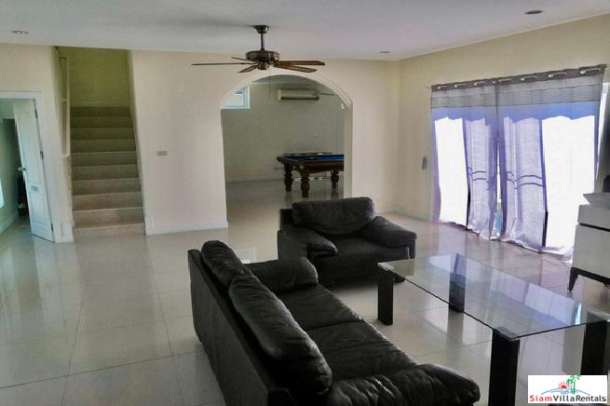 Large four bedroom house for rent with private pool in Huay Yai-6