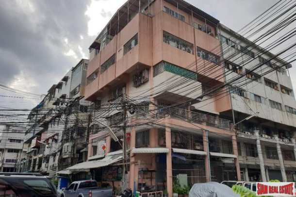 Excellent Business Investment Property with 20 Units in Phra Khanong-1
