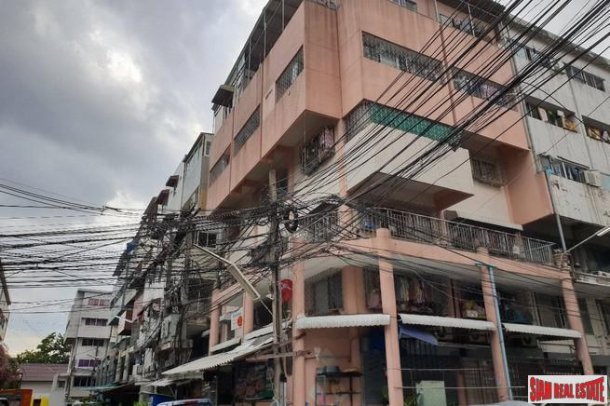 Excellent Business Investment Property with 20 Units in Phra Khanong-4
