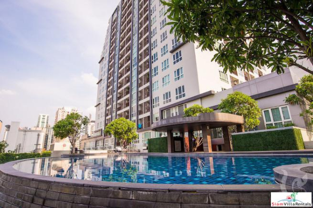 15 Sukhumvit Residences | Large One Bedroom Condo for Rent Close to BTS Nana and Asoke-1