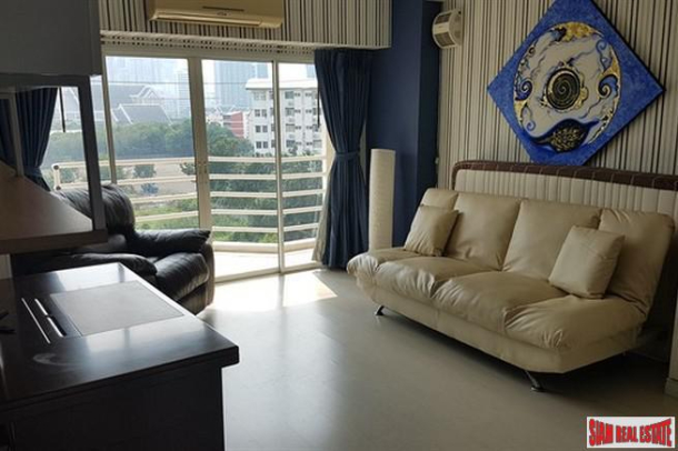 City Living Ratchada | Bright and Colorful Two Bedroom for Sale a Short Distance to MRT Huai Khwang-5