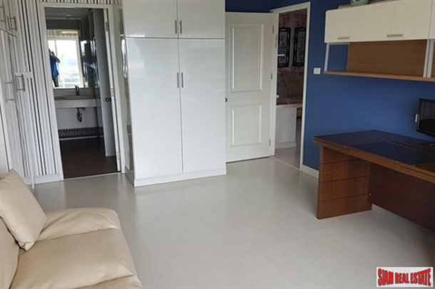 City Living Ratchada | Bright and Colorful Two Bedroom for Sale a Short Distance to MRT Huai Khwang-7