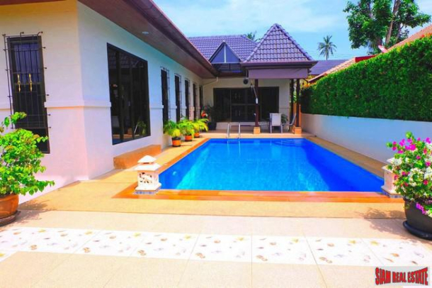 Family Pool Villa in Rawai for Sale only 200 meters to the Sea-1