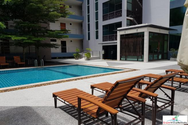 Kathu Golf Condo | Contemporary Two Bedroom Condo for Rent Near Schools and Shopping-5