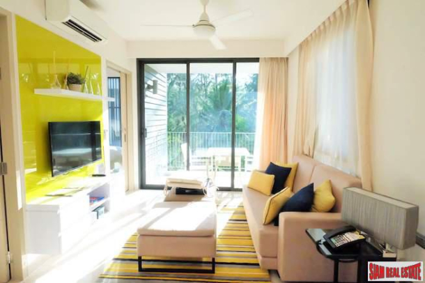 Cozy One Bedroom Laguna Condo with Tree-Lined Views-1