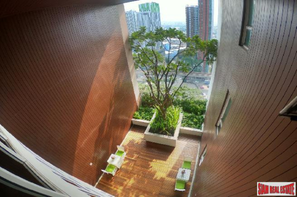 Classy 2 Bed Condo for Sale on 21st Exclusive Floor with City, Canal and River Views at Sukhumvit 71, Phra Khanong-17