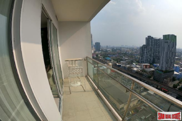 Classy 2 Bed Condo for Sale on 21st Exclusive Floor with City, Canal and River Views at Sukhumvit 71, Phra Khanong-9