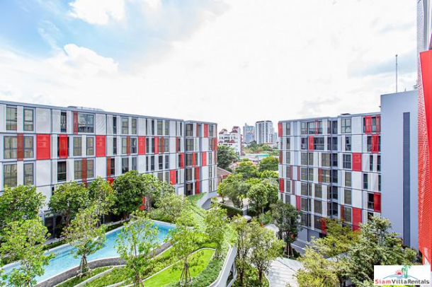 Taka Haus Ekamai 12 | Sunny Two Bedroom Condo for Rent in Low Rise Building-1