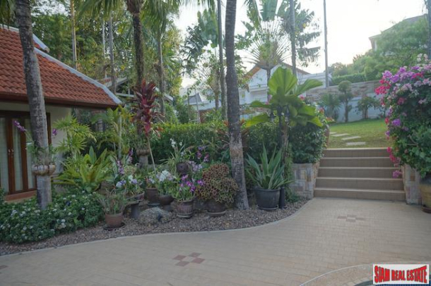 Beautiful Five Bedroom Pool Villa With Big Garden in Rawai-24