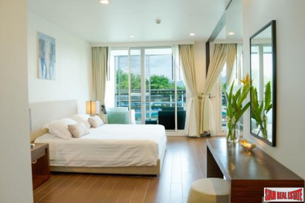 The Lofts at Laguna Village | Large and Cheerful One Bedroom Condo with Pool View for Sale-4