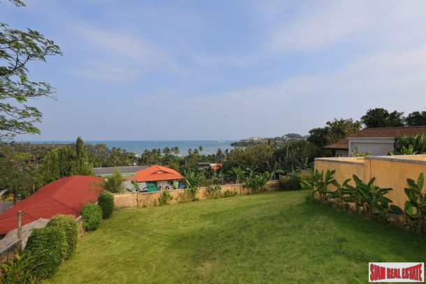 Beautiful Three Bedroom Ocean View Apartment for Sale in Na Jomtien, Pattaya-21