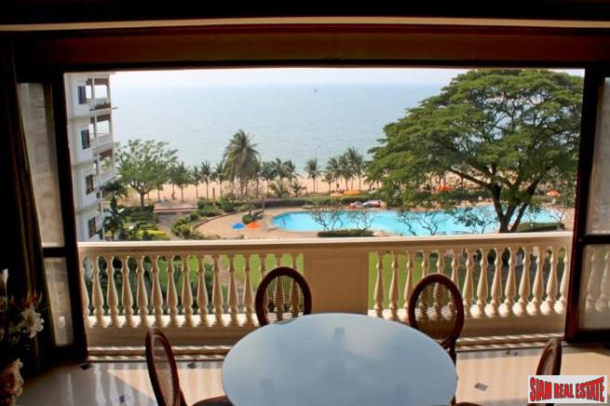Beautiful Three Bedroom Ocean View Apartment for Sale in Na Jomtien, Pattaya-5