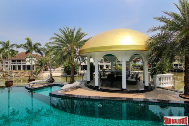 Jomtien Yacht Club III | Majestic 4 Bed Luxurious Pool Villa with Private Boat Mooring at Na Jomtien | 38% Discount!-6