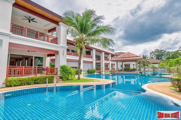 Extra Large 180 Sqm Two Bedroom Condo 5 mins drive to Laguna Beach-2