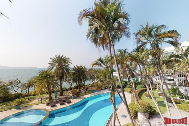 Luxury Beachfront Two Bedroom Condo for Sale on Pratumnak-14